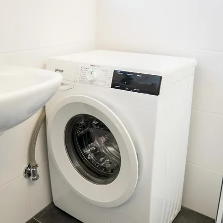 N31 Spacious With Ac *